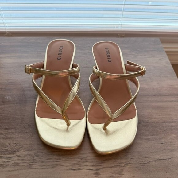 Torrid Metallic Gold Strappy Sandals 8WW — NWOT Wide Wide Gold Glam - Picture 1 of 6
